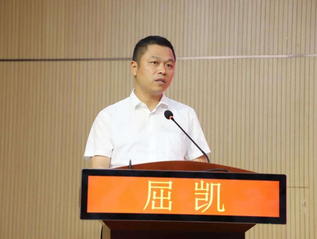 6D05A597-06FE-4405-9D70-7B8814B2D603_AI看图.jpg
